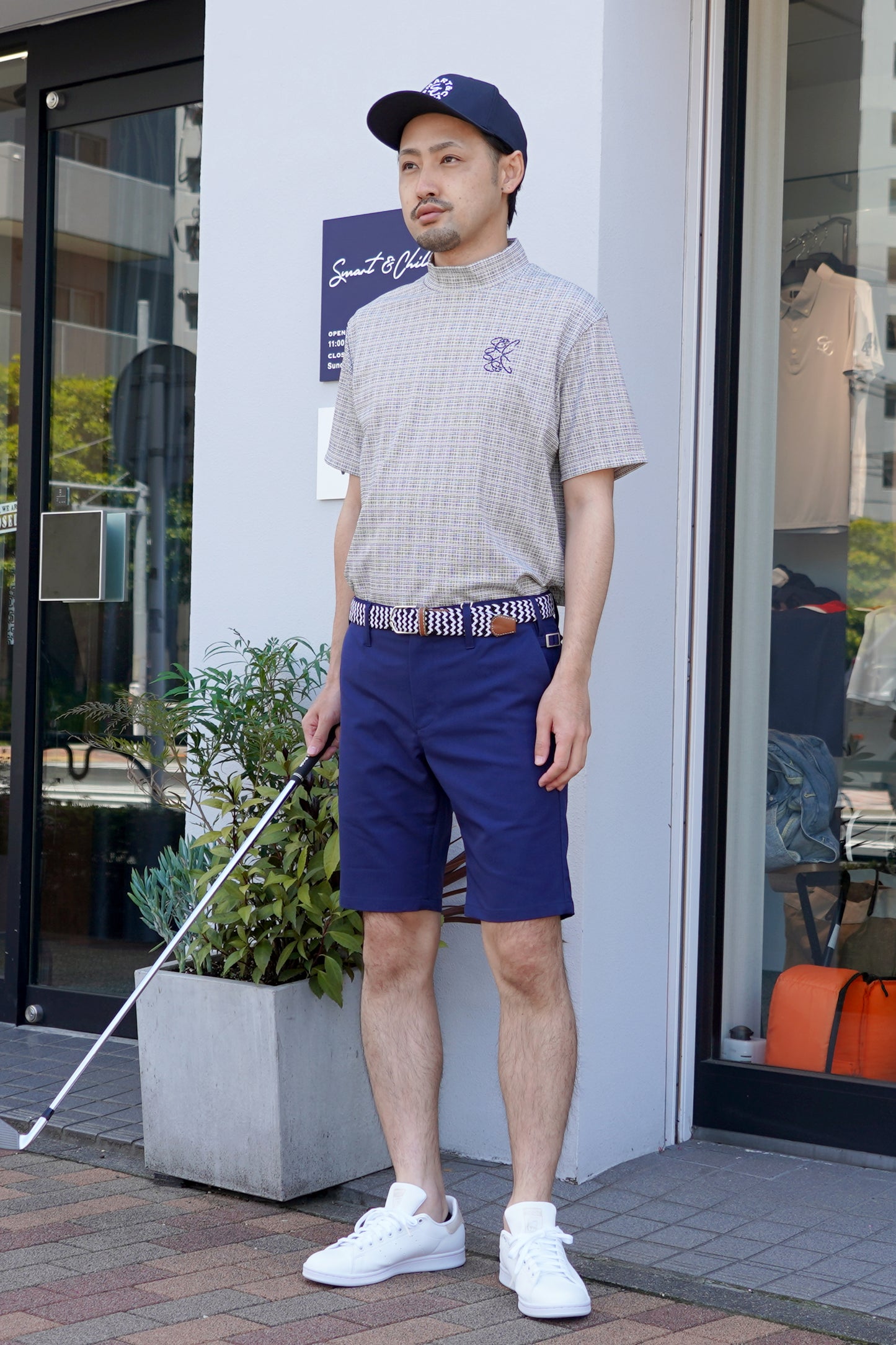 身長178cm・体重70kg・ウエスト82cmモデル着用サイズLサイズ